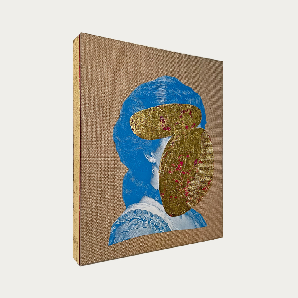 Women – die Verdeckte blau getönt